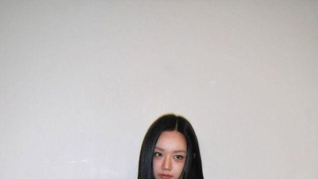 ‘마닐라 접수한 혜리, 힙함이 폭발했다!’ 크롭탑+카모 팬츠로 걸크러시 올킬