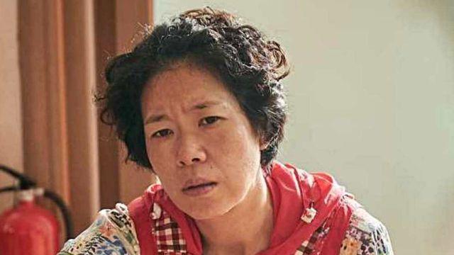 단 7만명 정도만 본 작품인데…넷플릭스 공개 직후 '2위' 오른 한국영화