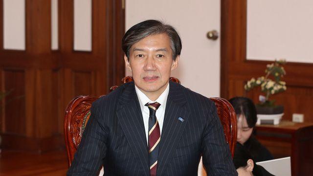 <여조> 조국 ‘8·15 특별사면’ 찬반 오차범위 내 접전
