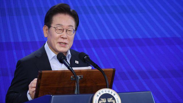 李대통령 “말하면 악영향 줄까봐…관세협상, 어려움 속 상당한 성과”