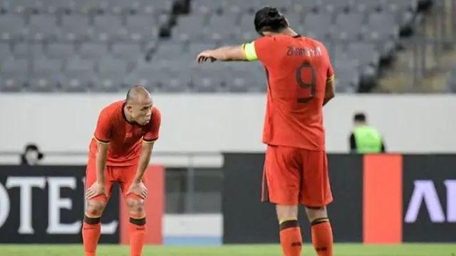 中 축구, 우리끼리 월드컵 논란 '돈 쓰려고 면피성 친선전?'…팬들도 