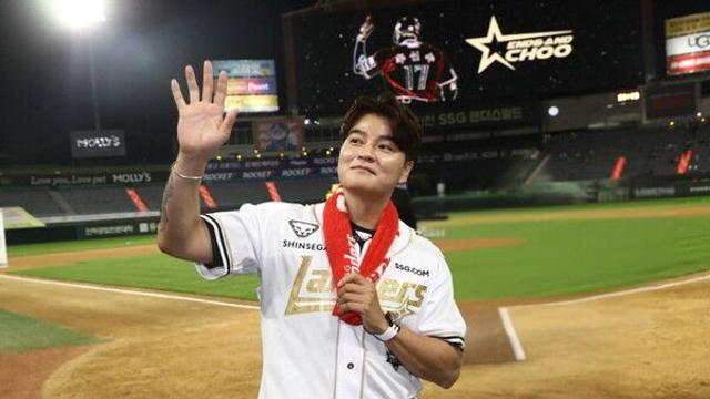 추신수, 여성 야구단 감독 된다…‘야구여왕’ 합류