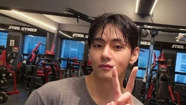 방탄소년단 뷔, 운동으로 완성한 핫바디 공개…“고봉밥 먹으며 61kg→80kg”