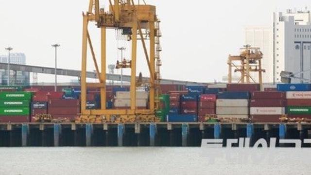 7월 수출, 반도체 호조에 5.9%↑···對美 수출도 1.4% 증가