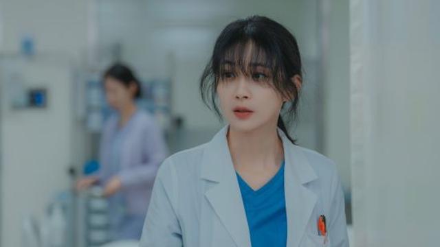 의사 된 이보영, 13년만 MBC 복귀…오늘(1일) '메리 킬즈 피플' 첫방