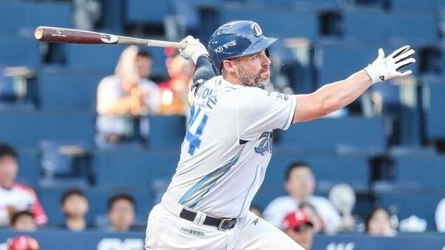 NC 데이비슨, 갈비뼈 부상 딛고 1군 복귀…'허리 통증' KT 오원석은 말소