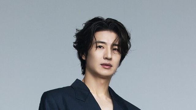 god 손호영, 데니안·김태우와 한솥밥