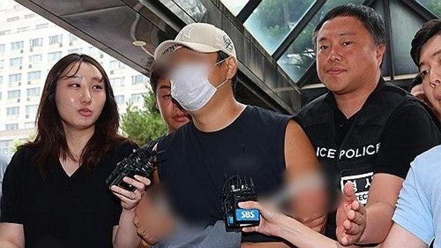 부모 폭행하다 형한테 맞자 가족 3명 모두 살해…30대 기소