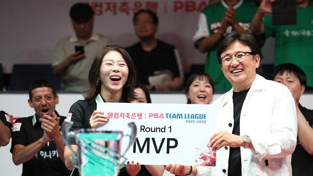 'PBA 팀리그 1R MVP' 김가영 