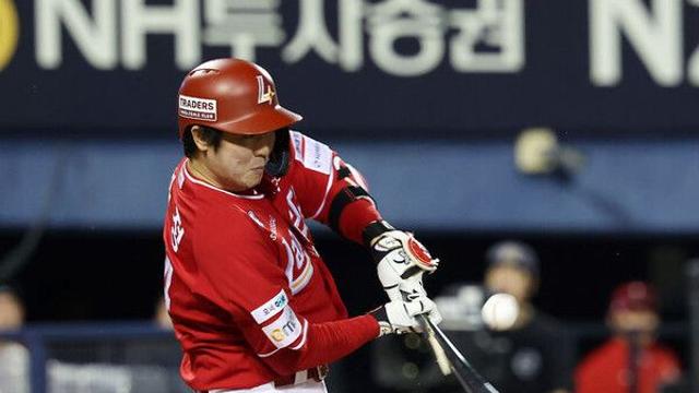 SSG 최정, 개인 통산 1600타점 달성…KBO 역대 2번째·우타자 최초