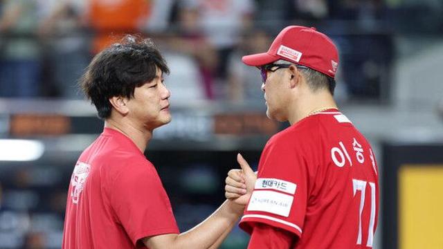 '4연승·4위 도약' SSG 이숭용 감독 