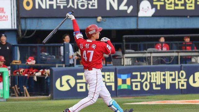 [SD 잠실 인터뷰] “나가는 경기마다 이길 수 있도록, 팀에 도움될 수 있도록” SSG 김성욱의 소박한 꿈