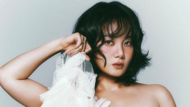 박나래, '62kg' 시절 지웠다…14kg 감량 후 미모 전성기 제대로 누리네 [엑's 이슈]