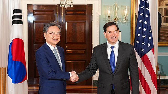 관세 이어 안보 무기로 동맹국 압박? 