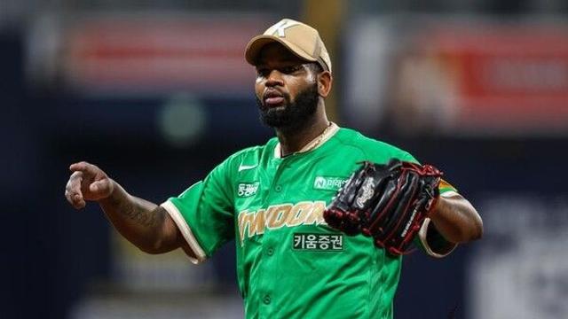 '알칸타라 8이닝 무실점' 키움, 롯데 2-0으로 꺾고 7연패 탈출