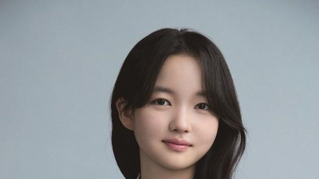 '6살 데뷔' 최유리, 어느덧 고등학생...
