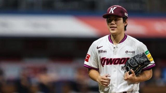 김윤하, 선발 16연패 탈출 실패…키움, 롯데에 역전패(종합)
