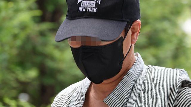 강화도 카페서 남편 중요 부위 절단한 50대 아내, 공범인 사위와 함께 구속