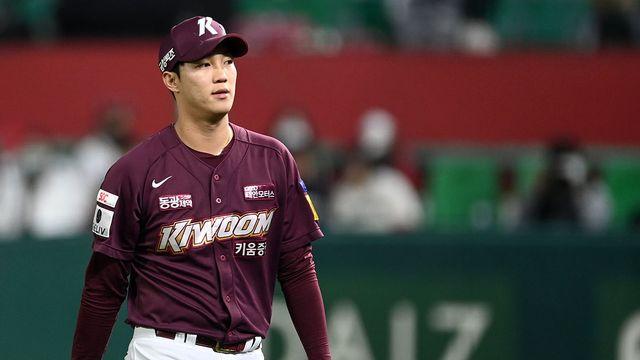 안우진 '괴력투', 2군 청백전서 157km/h 쾅!…