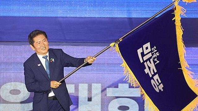 충남 출신 정청래 민주당 대표 선출…황명선 의원은 최고위원