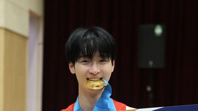 장동윤, 복싱대회 최우수 선수 선정… 탄탄한 피지컬에 해맑은 미소