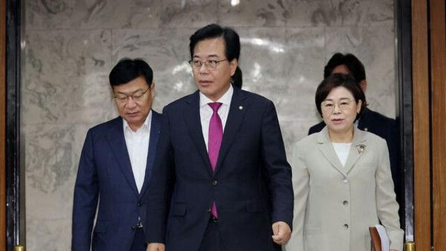 국힘, 본회의 앞두고 의총 열어…필리버스터 논의할 듯