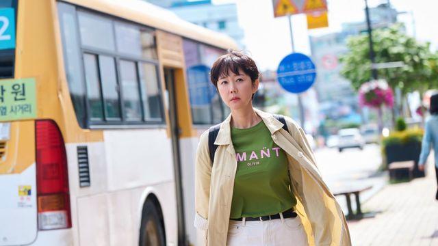 의대생 엄마 된 염정아 “많은 이가 자신을 투영할 것” (첫, 사랑을 위하여)
