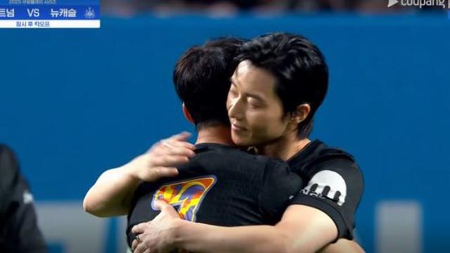 ‘SON 절친’ 박서준 “손흥민의 긴 여정에 밤잠 설쳤다…행복했어” 뜨거운 포옹까지 [IS 상암]