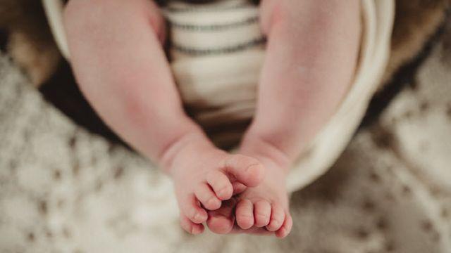 “남친 만나려고…” 폭염에 2살 아이 쓰레기집에 방치한 20대 女