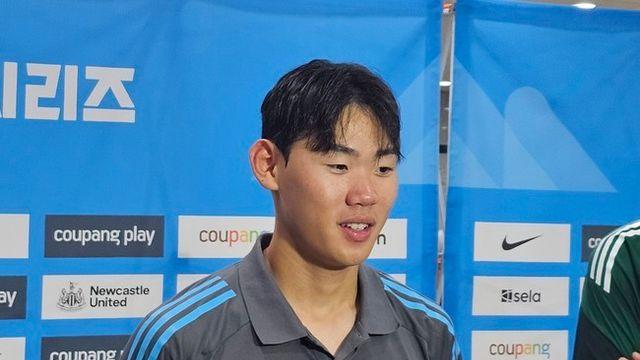 [IN LIVE] “한국 축구를 이끌어 주셔서 감사합니다”…‘韓 유망주’ 박승수가 손흥민에게 전하는 메시지
