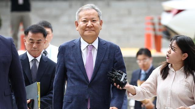 내란특검, '언론사 단전·단수' 이상민 구속 후 첫 조사