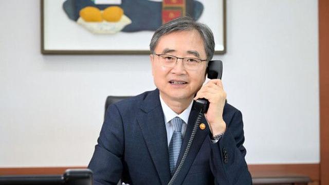조현, 호주 외교장관과 통화…