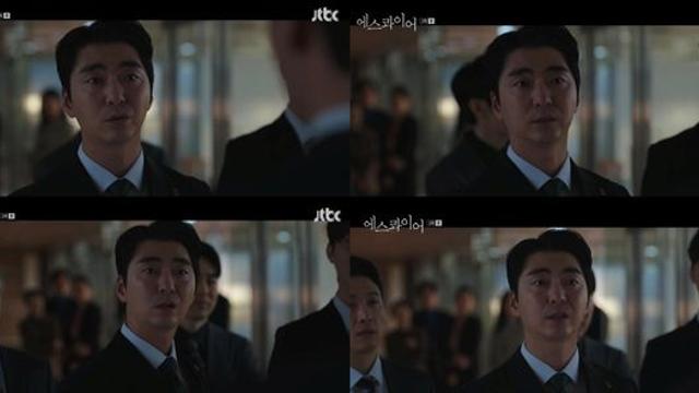 '견우와 선녀'의 그 배우 맞아? 박정표, '에스콰이어'서 섬뜩한 야심가로 '흑화'