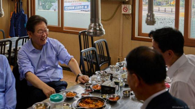 안철수, 휴가 떠난 이 대통령에게 “개미핥기 같은...”