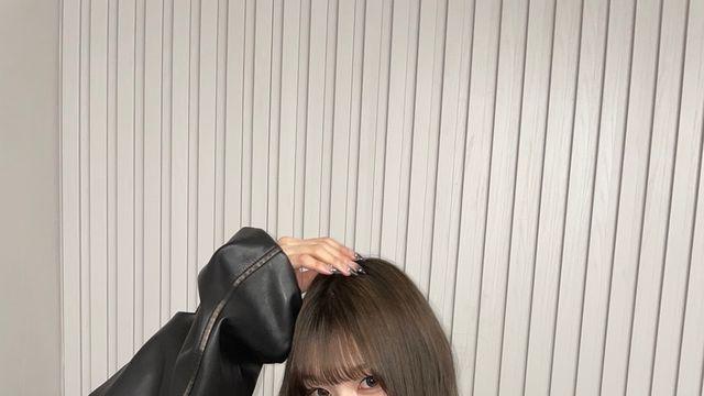 리센느 미나미, 민소매 톱으로 완성한 '넘사벽' 직각 어깨…이래서 '라이징 스타'