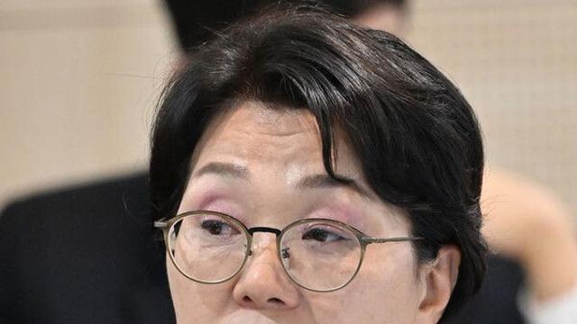 권향엽 