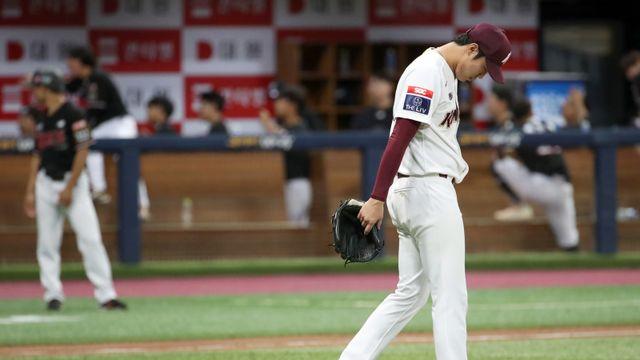 그날 고양 히어로즈에 무슨 일이...안우진 어깨 부상 두 가지 의혹