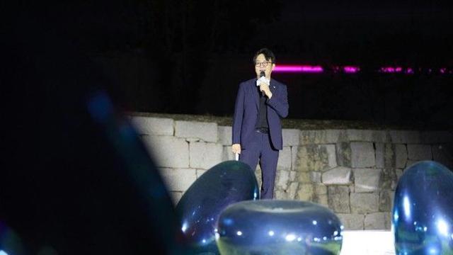 서울시의회 도시계획균형위원회, ‘서울라이트 DDP 2025 여름’ 개막 축하