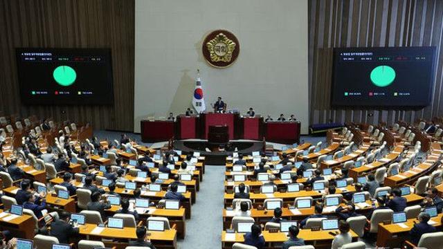 국힘, 방송법 통과에 