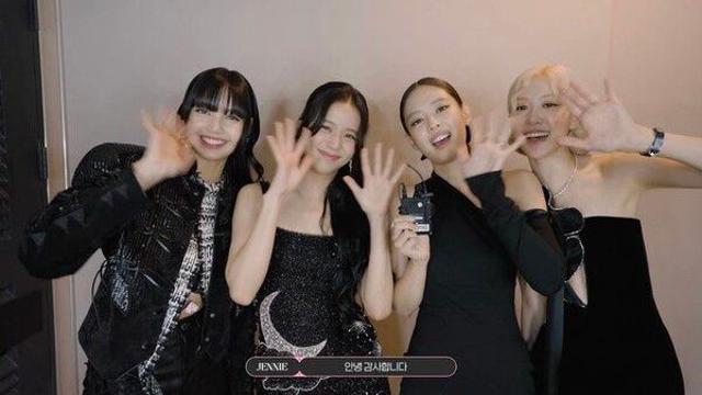블랙핑크, 10억 뷰만 9번째…'유튜브 퀸' 신기록 행진 계속