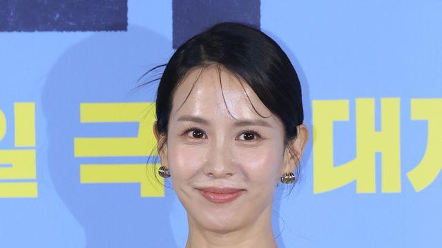 조여정, 반전 매력 ‘흥행 여정’ 잇는다…‘좀비딸’ 몰고 ‘살인자 리포트’ [IS포커스]