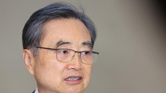 总统室澄清韩外长涉华言论 基于韩美同盟推进韩中关系发展