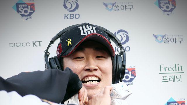 ‘4할 타자’ 류현인, 퓨처스 루키상 최초 3회 수상…미래 세대 육성 희망 본 KT