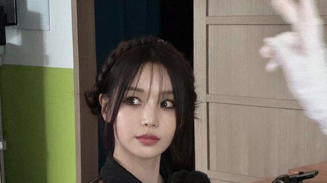 '씨야' 출신 남규리, 이번엔 '고딕 로맨스룩'의 정석을 선보이다