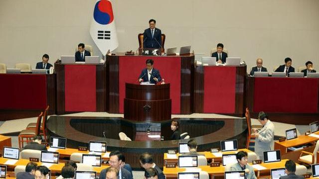 8월 국회도 필리버스터 정국…여야 대치 수위 '고조'