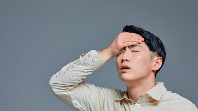 가볍게 넘기면 위험! 여름철 고열·두통 뒤에 숨은 ‘뇌수막염’