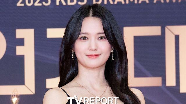 남보라, 3개월 만에 이혼설…돌연 아프리카로 떠나더니 [RE:스타]
