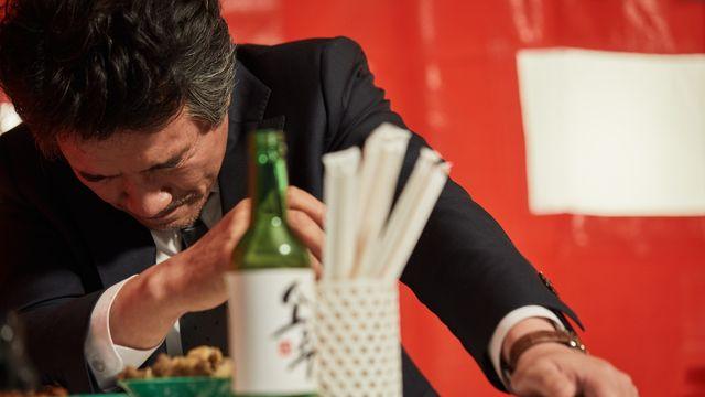 술 마시면 기억 사라지는 ‘블랙아웃’, 알코올성 치매의 경고등