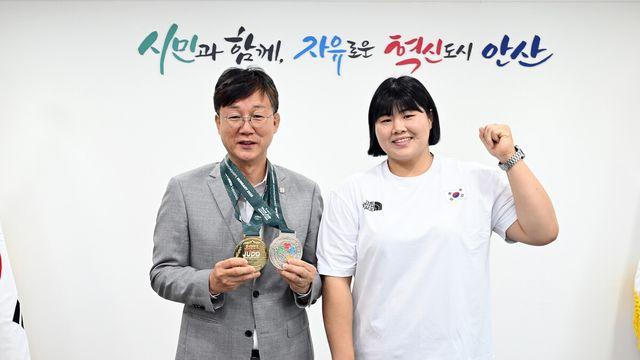 안산시청 김하윤 선수, 세계선수권 금빛 질주…34년 만의 쾌거