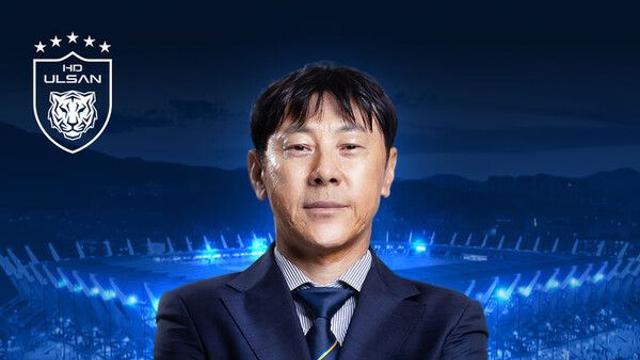 울산, 소방수로 신태용 감독 선임…13년 만에 K리그 복귀